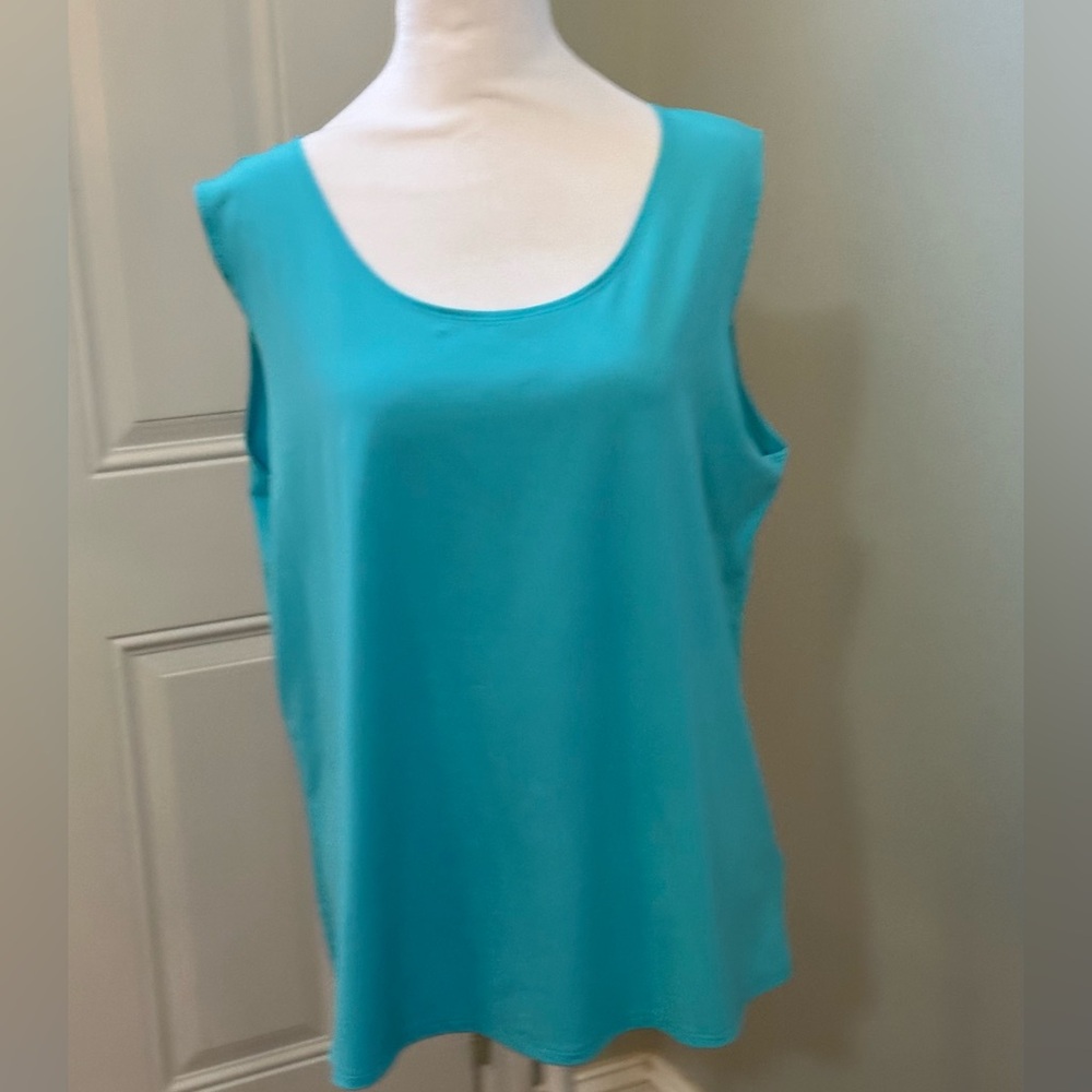 Ruby Rd. Plus size sleeveless top.‎ - Picture 3 of 6